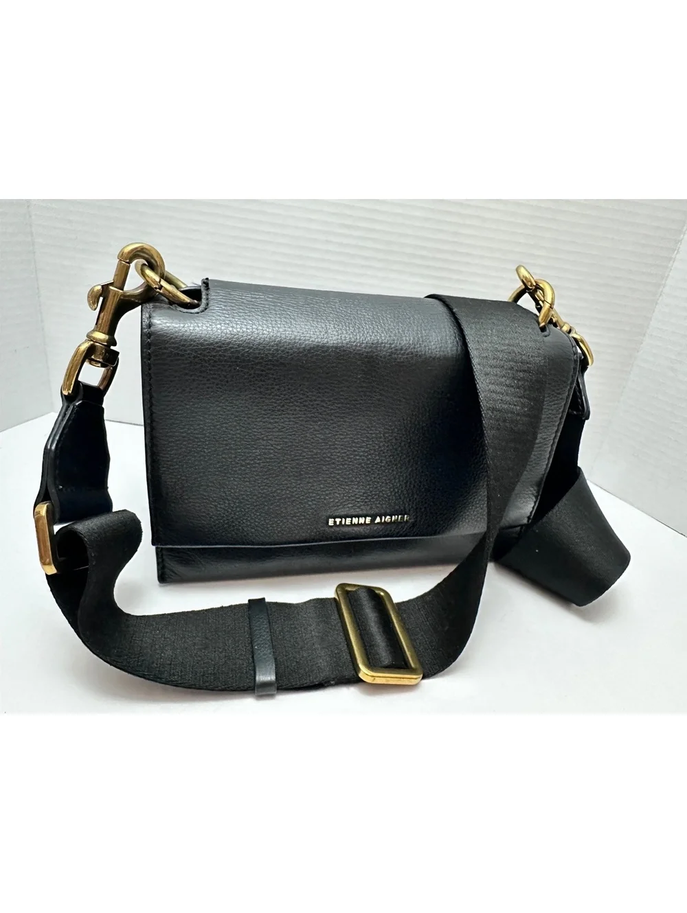 Etienne Aigner Pebbled Leather Crossbody Messenger Shoulder Flap Bag